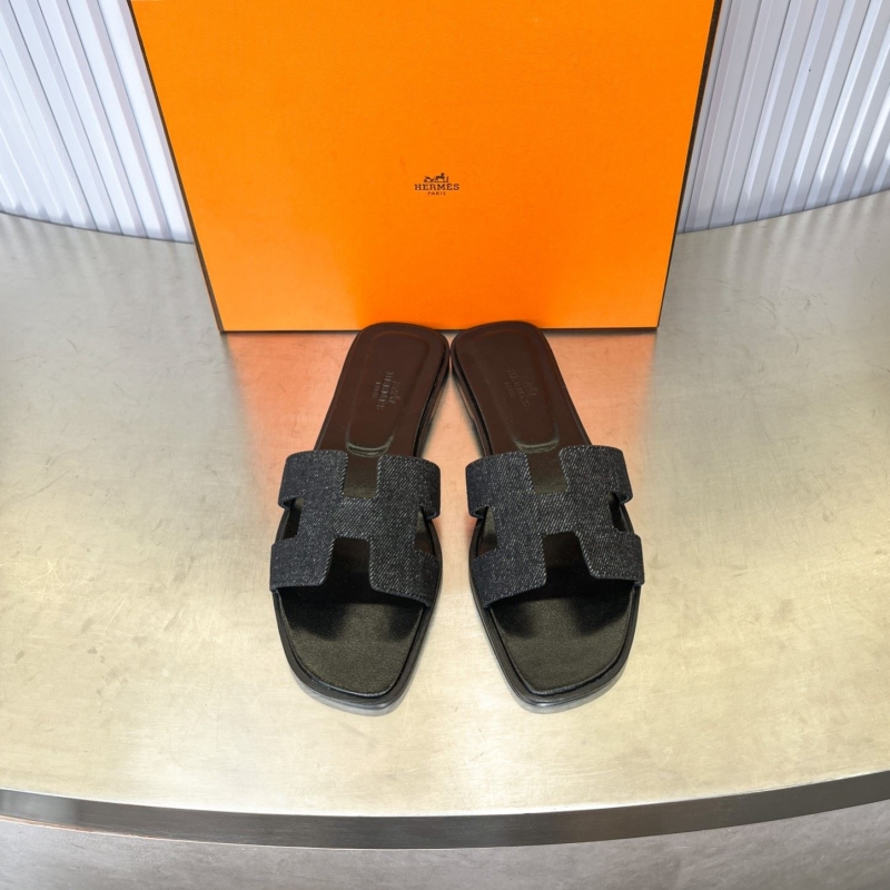 Hermes Slippers